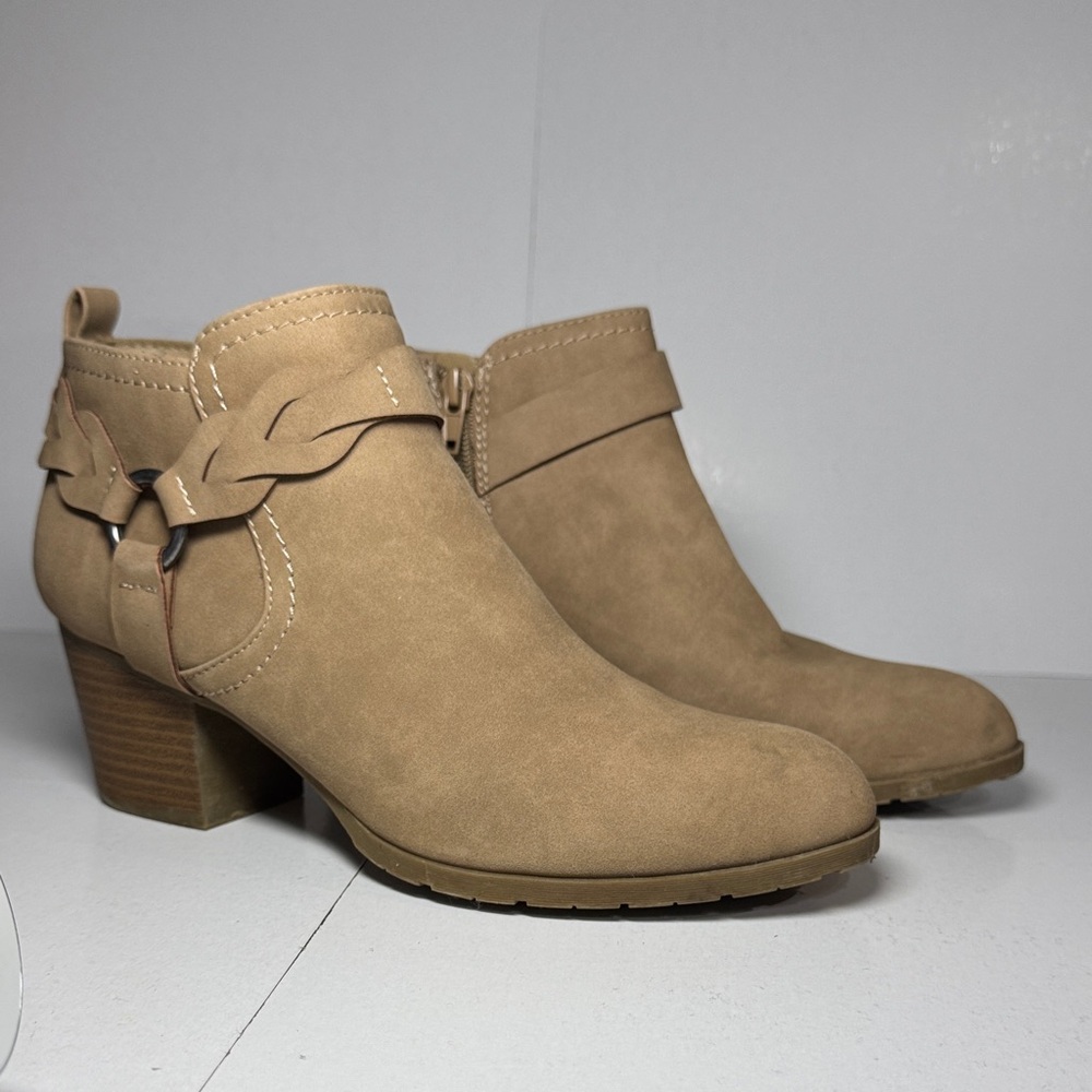 Tan Ankle Boots with Braided Strap